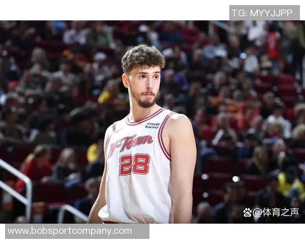 乌度卡称申京在每场比赛中都具备优势无论对手是否为最佳防守球员