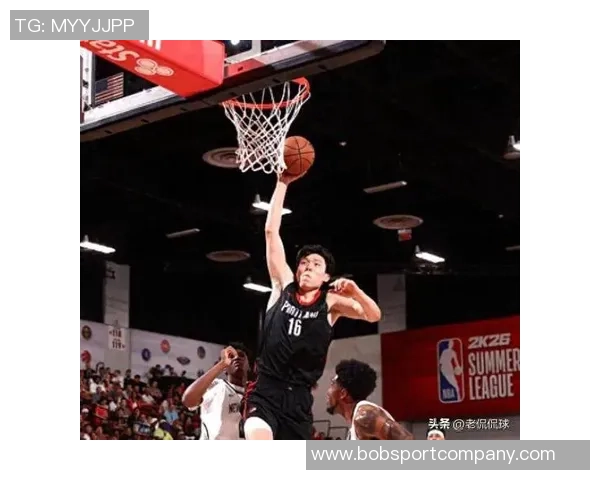 沃尔夫表现出色27号秀在比赛中砍下17分9篮板3助攻助力篮网取胜