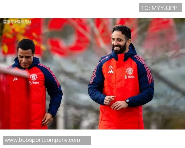 曼联计划引进两名中场球员但非戈麦斯和加拉格尔为首选目标