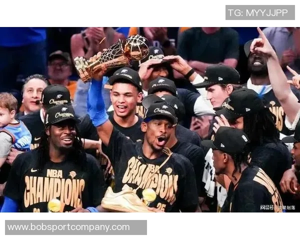 美媒评选新赛季三人组前十雷霆三少强势夺冠湖人紧随其后